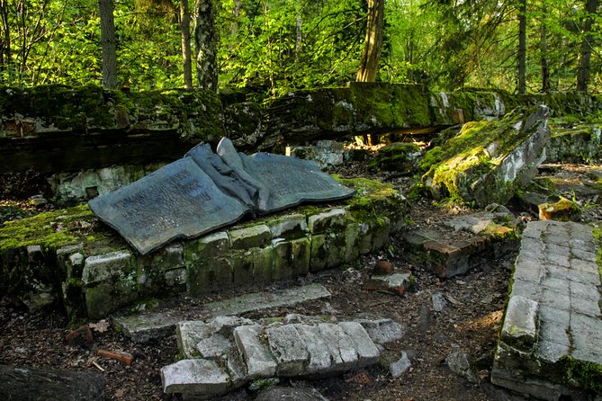 Wolf’s Lair Private Day Trip from Warsaw - Pickup, Private Vehicle, and the Real Value of a Guide