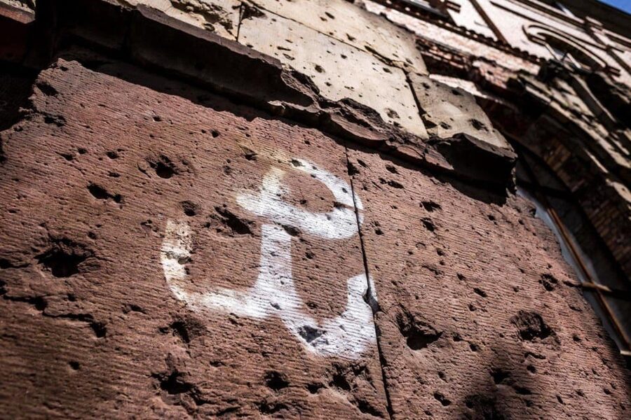 World War 2 in Warsaw walking tour in English - Execution sites and Polish Resistance strongholds in 1944