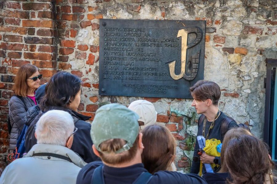 World War II in Krakow Walking Tour in English - The first occupation traces, and what the guide is training you to notice
