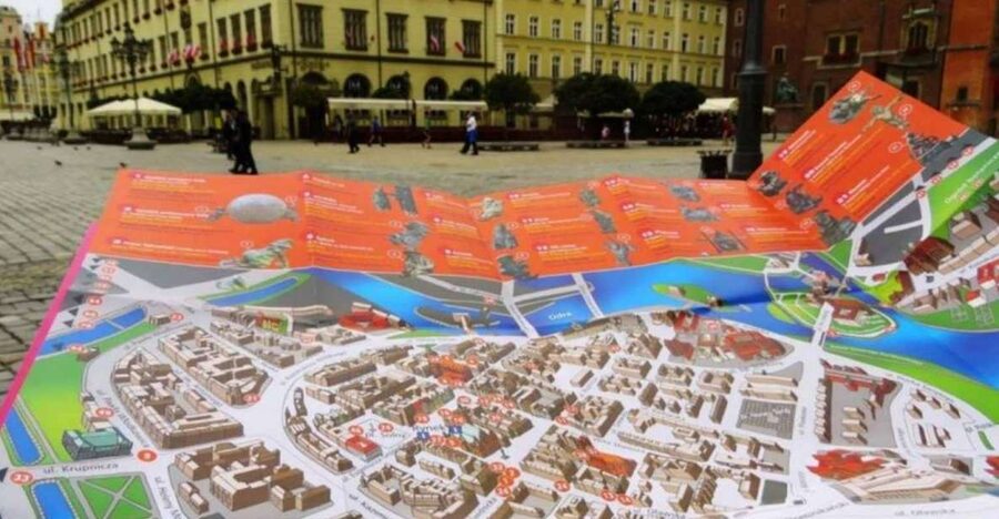 Wrocław: 2-Hour Guided Tour for Children - St. Elizabeth’s Church: the dwarf dwelling moment