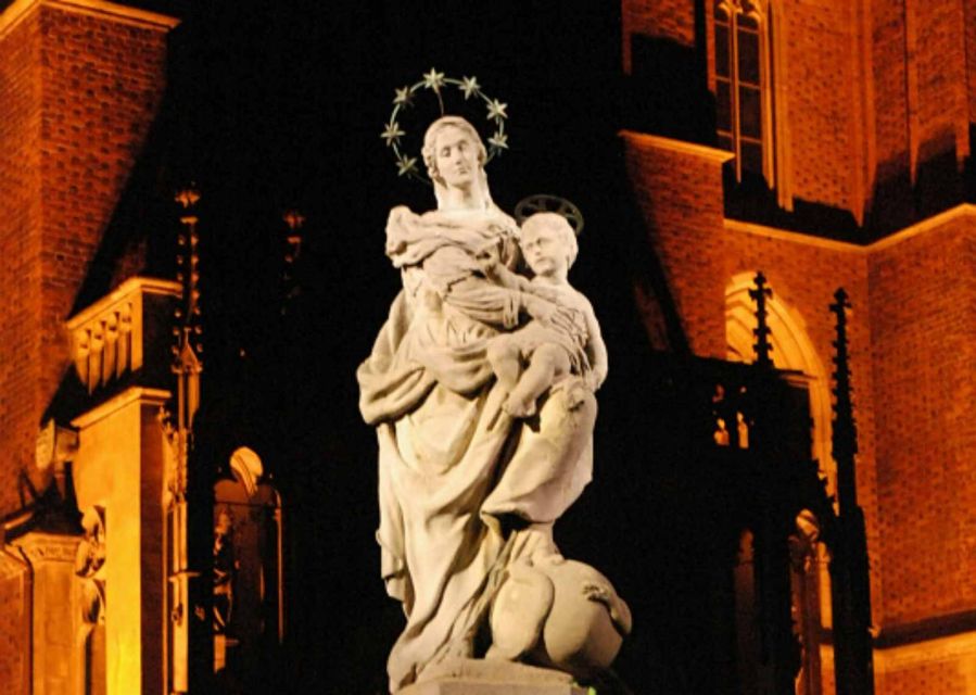 Wroclaw: 2-Hour Mysterious Walking Night Tour - Key things to know before you go