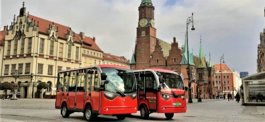 Wroclaw: 2-Hour Tour by Electric Car with a driver-guide - Stare Miasto start, then your first taste of Wrocław’s character