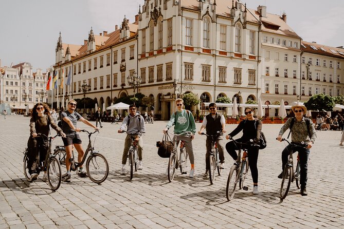 Wroclaw: 3-Hour Bike Tour in English - Key things you’ll notice on this ride