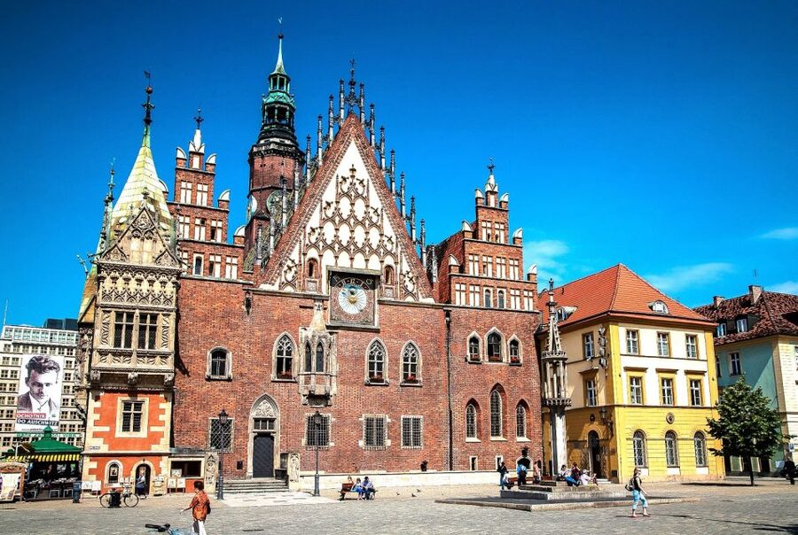 Wroclaw: City of 100 Bridges 4-Hour Private City Tour - How the private 4-hour format helps you see more