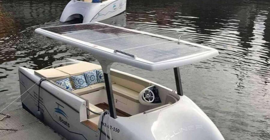 Wroclaw: City Walk and Cruise by Luxury Solar Catamaran - Market Square guided walk: the quickest way to get your bearings