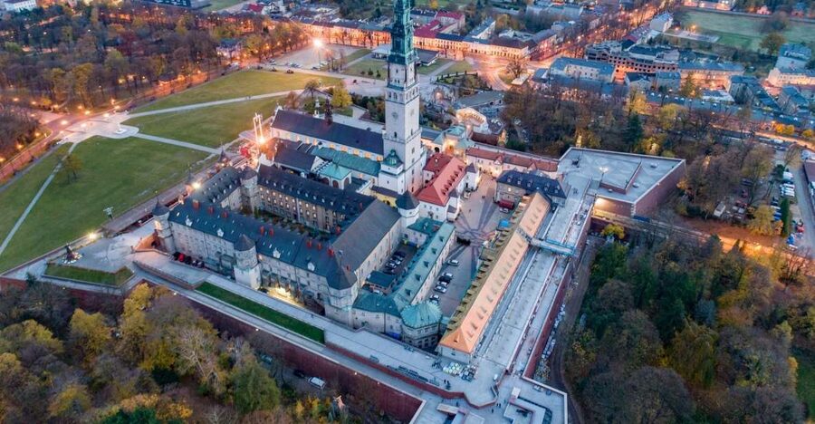 Wroclaw: Czestochowa Day Trip to View the Black Madonna - Should you book this Wroclaw to Czestochowa day trip?