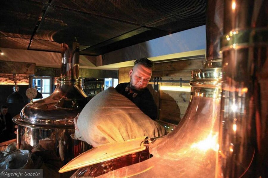 Wroclaw: Guided Tour & Beer Tasting (2 hours) - Who Should Book This Beer and Old Town Combo?