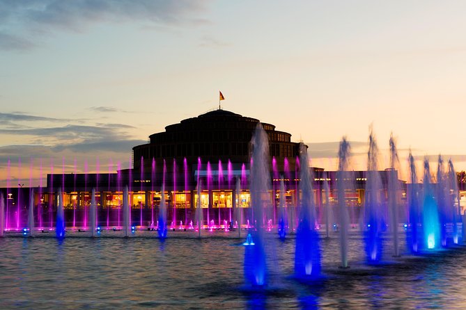 Wroclaw: Multimedia Fountain Evening Show - The round-trip bus route through Wrocław’s most photogenic areas