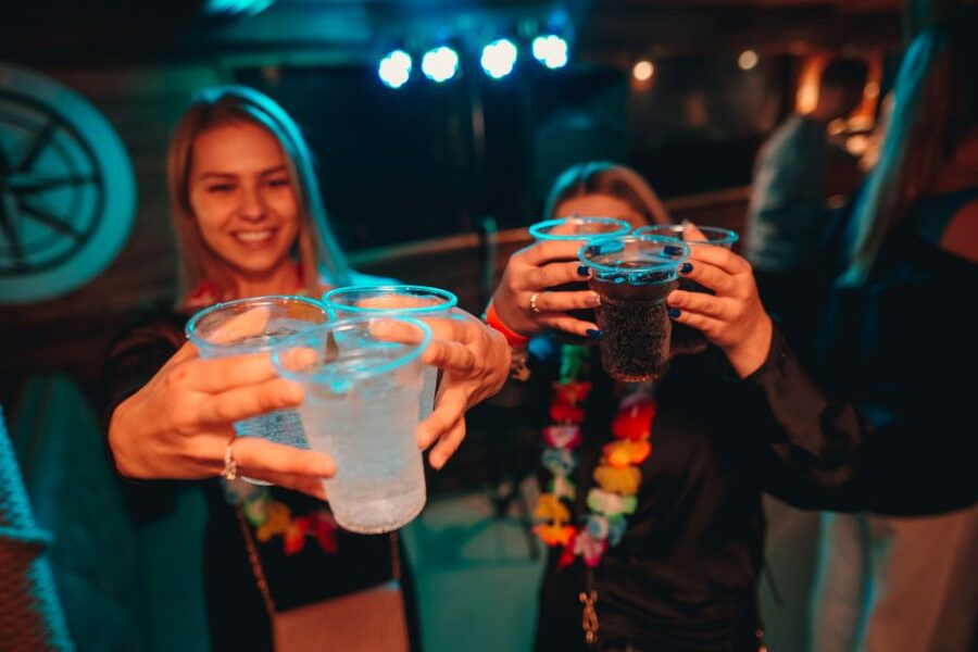 Wroclaw: Oder River Boat Party with Unlimited Drinks - DJ, photo booth, and drinking games: how the party is run