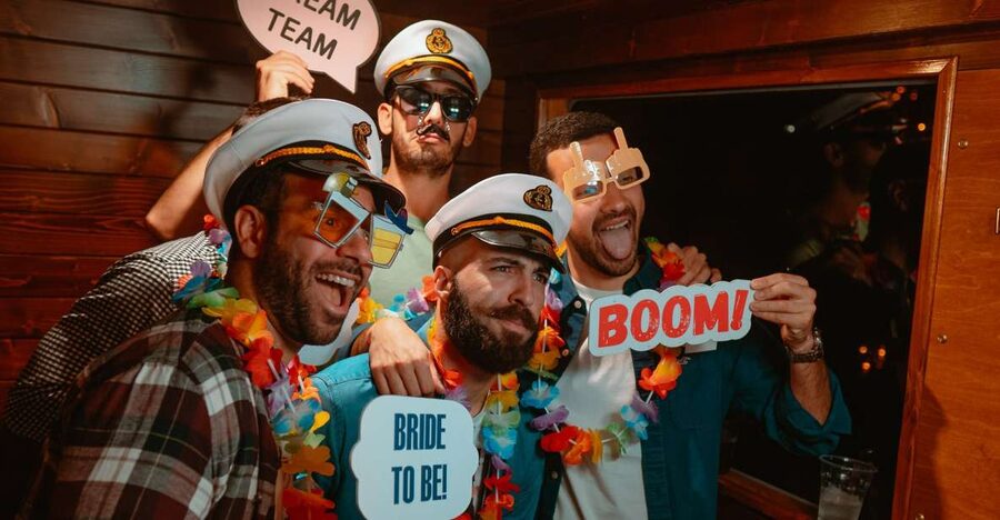 Wroclaw: Oder River Boat Party with Unlimited Drinks - After-party pub crawl: what to expect at the club stops