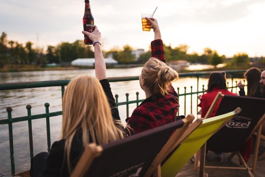Wrocław: Polish Craft Beer Walking Tour with Tastings - Polish Drinking Culture, Explained in Plain Language