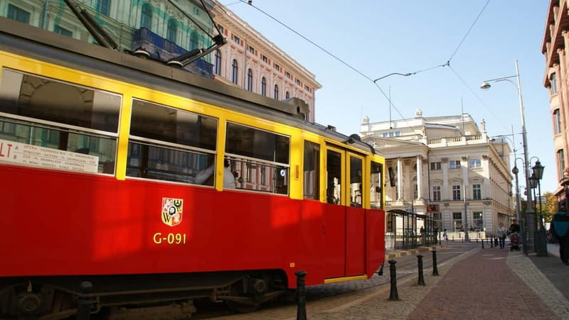 Wroclaw: Private Tour by smal Historic Tram (1,5h, 16 seats) - Old Town streets, the Wertheim storefront, and the Jewish quarter vibe