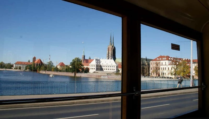 Wroclaw: Private Tour by smal Historic Tram (1,5h, 16 seats) - Centennial Hall (UNESCO): the short stop that actually matters