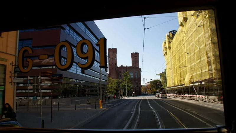 Wroclaw: Private Tour by smal Historic Tram (1,5h, 16 seats) - Tour pacing: why the 1.5-hour format works (and when it will feel rushed)