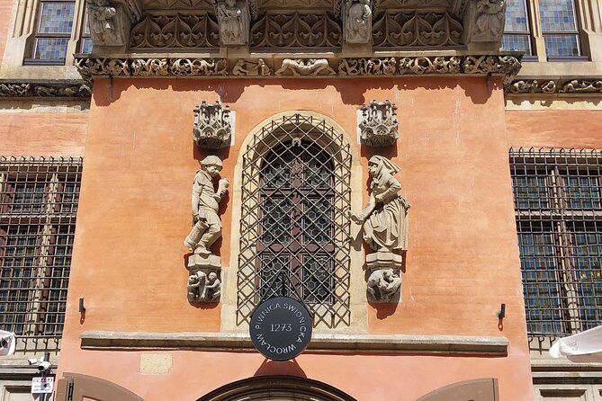 Wrocław’s Old Town: A Self-Guided History Tour - Slaughtered Animals Monument and the University of Wrocław