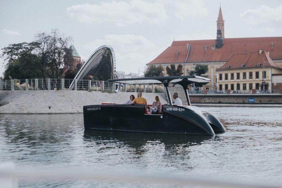 Wroclaw: Solar Catamaran Cruise on the Odra River - How the audio guide and Polish driver setup helps you actually learn
