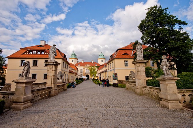 Wroclaw To Ksiaz Castle and Church of Peace in Swidnica - half day tour - Ksiaz Castle in Walbrzych, 400 Rooms and the Hochberg Story
