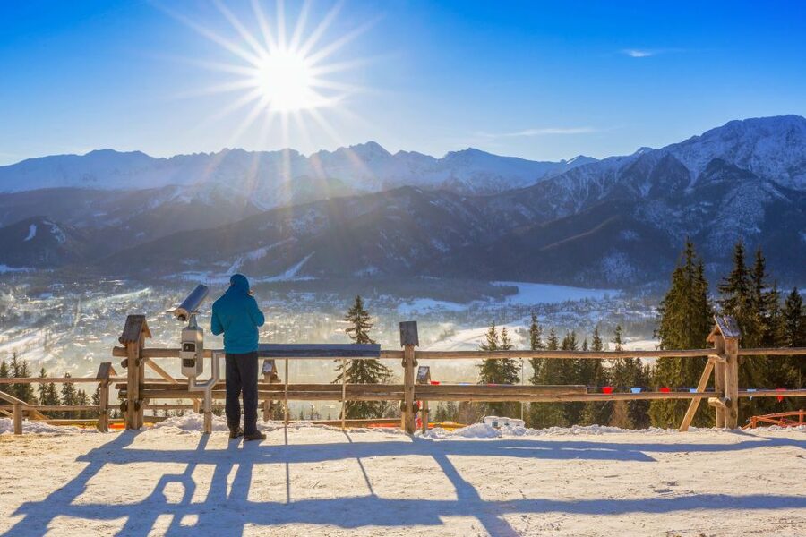 Zakopane and Chocholow Thermal Baths Tour from Krakow - The day at a glance, starting around 8:00 and ending back in Krakow