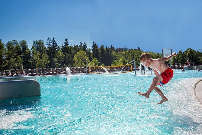 Zakopane Tatra Mountain & Thermal Baths from Krakow - Bacówka oscypek tasting: the salty cheese moment that makes it feel real